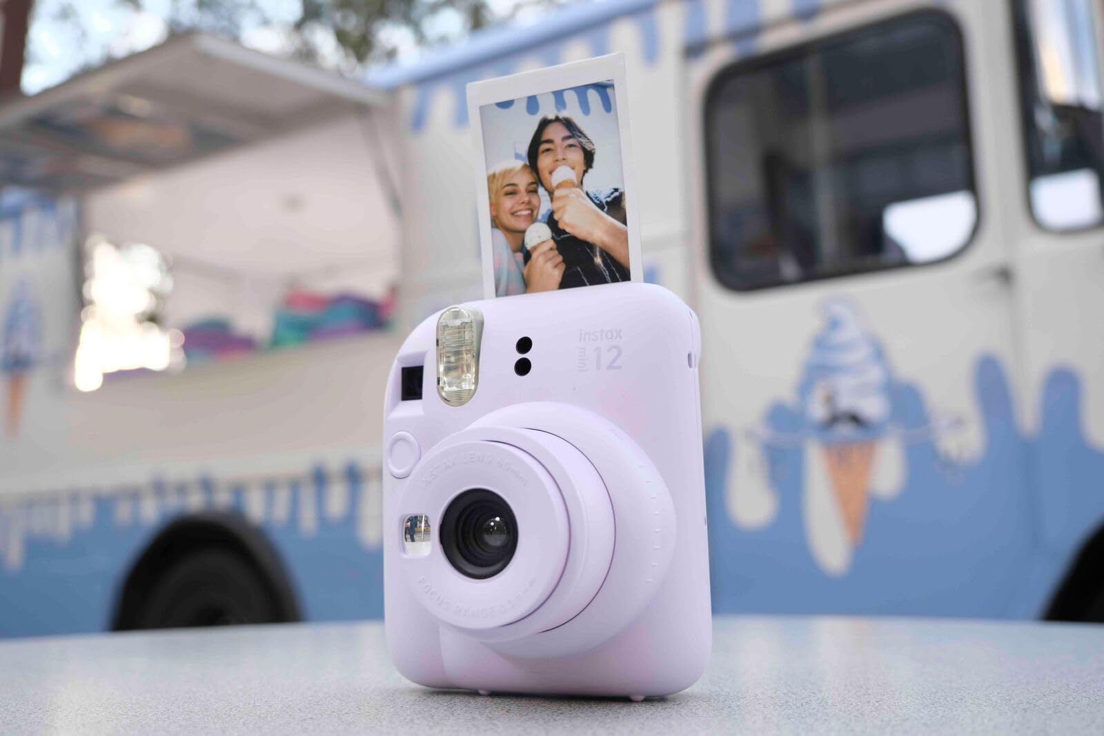 Fujifilm Instax Mini 12 Instant Camera - Pastel Blue - craques