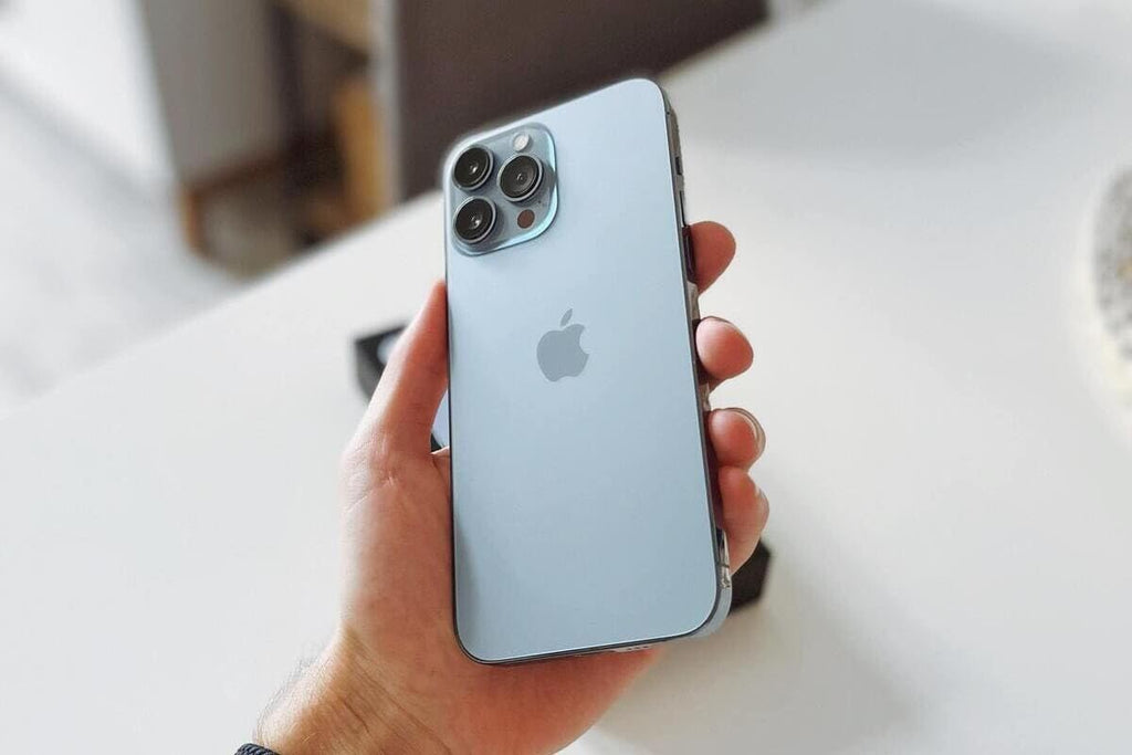 Apple iPhone 13 Pro, 128GB, Graphite (Renewed) - craques