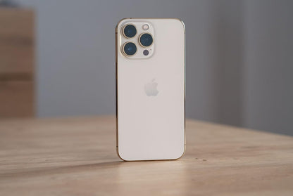 Apple iPhone 13 Pro, 128GB, Graphite (Renewed)