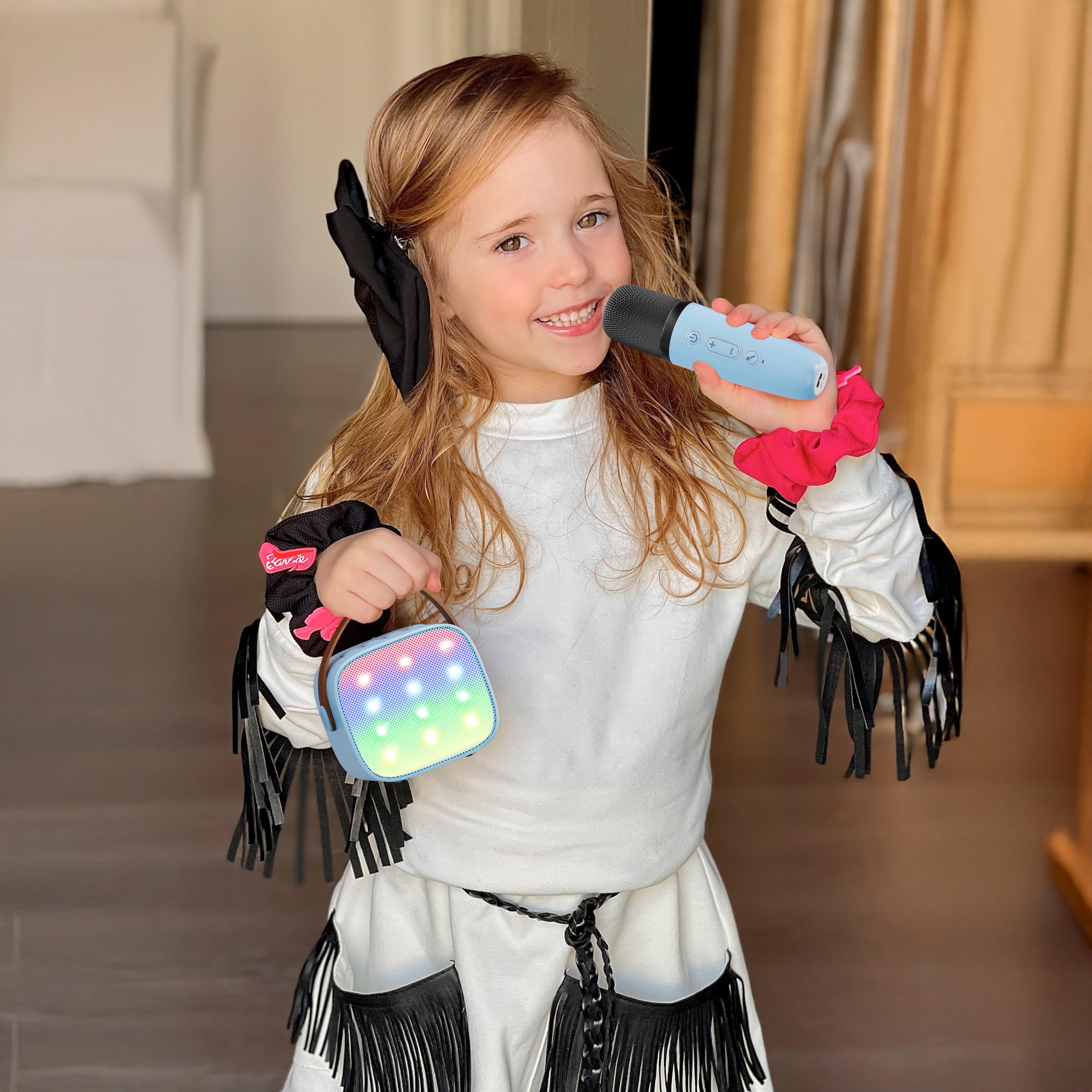 Mini Karaoke Machine for Kids Adults, Portable Bluetooth Speaker - craques