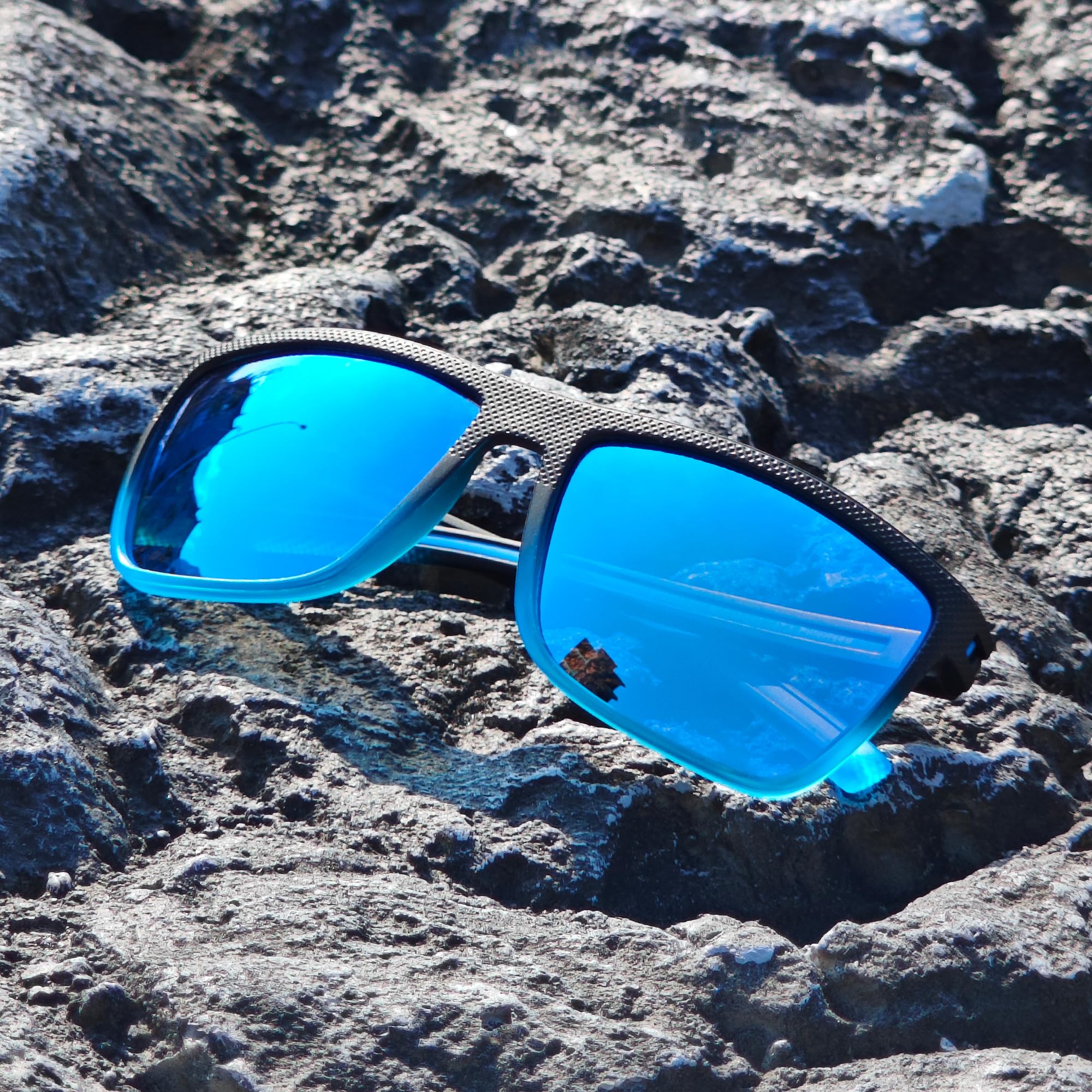 ZENOTTIC Polarized Sunglasses for Men Lightweight TR90 Frame UV400 Protection Square Sun Glasses craques