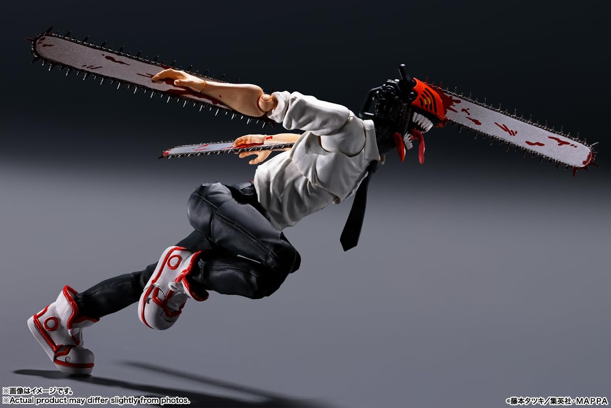 Craques Chainsaw Man action figure posed mid-air with effects and detailed chainsaw blades