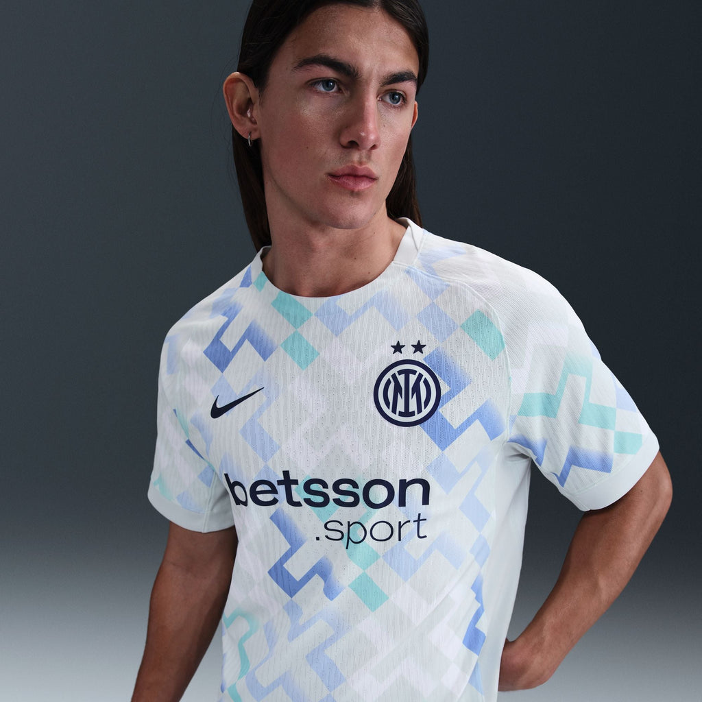 Men's BB Branded Inter Milan 2025/26 away jersey in white with blue details and Nike logo