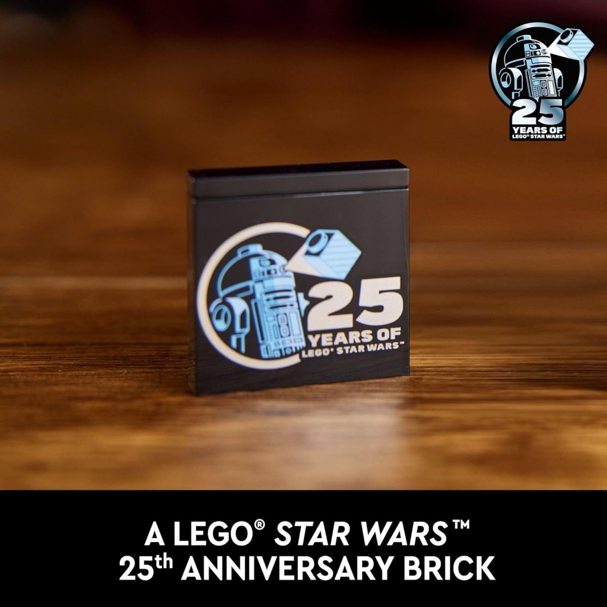 LEGO Star Wars C-3PO droid figure 25th anniversary black commemorative brick with R2-D2 design