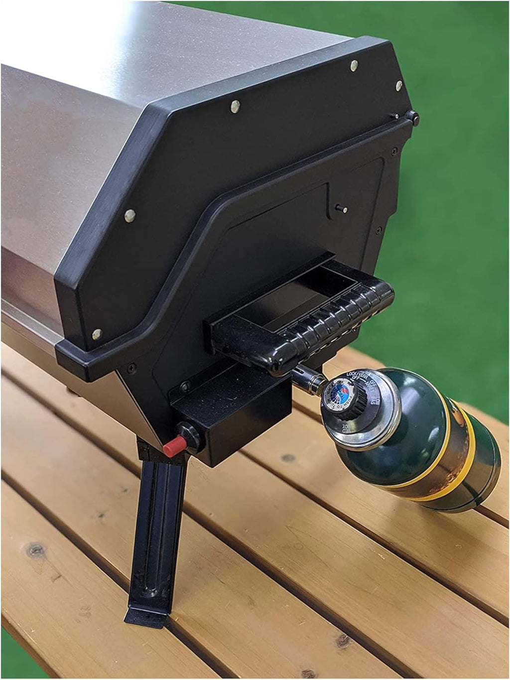 Martin Portable Propane Gas Grill with Foldable Legs