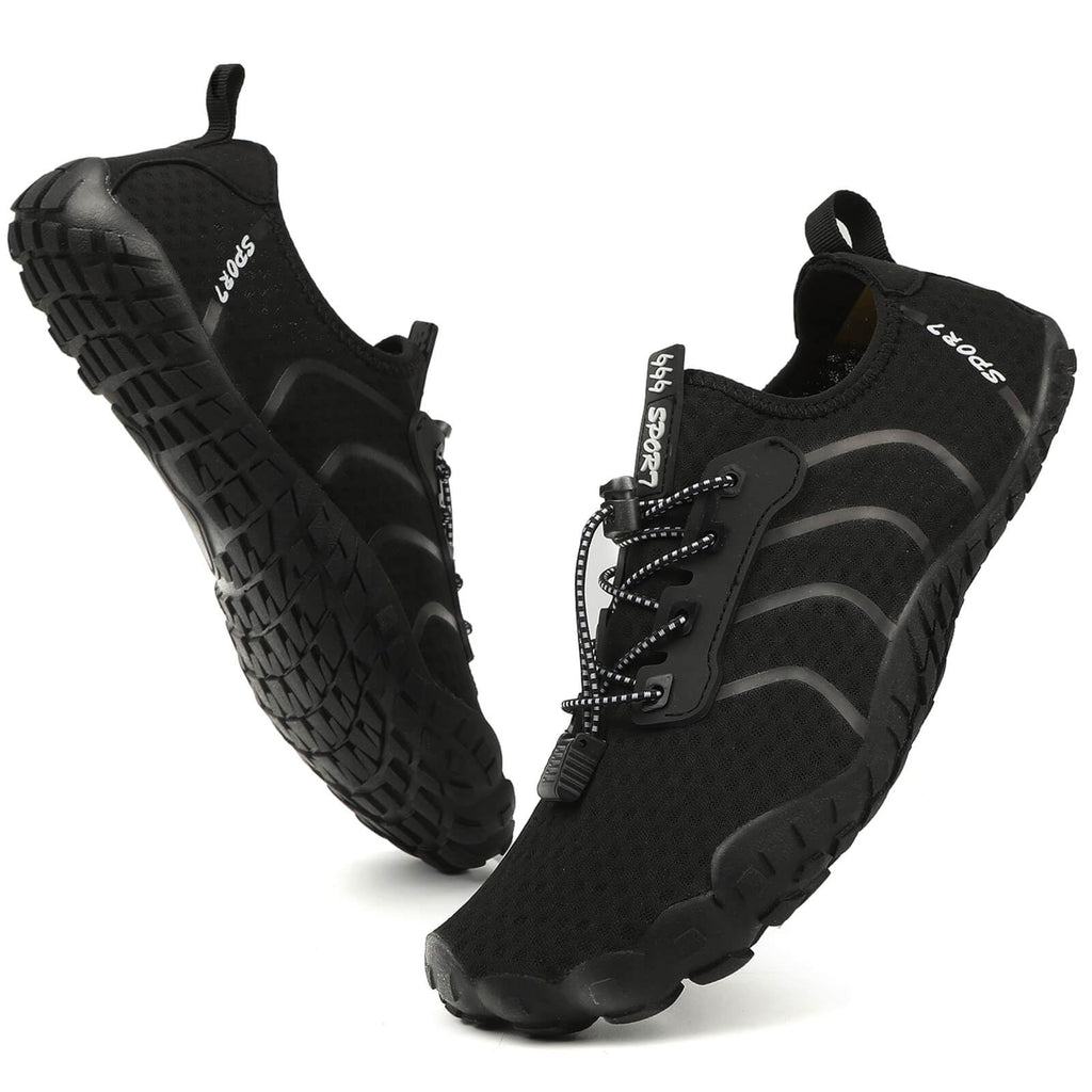 Craques black quick-dry water shoes for men and women with textured soles and lace-up design