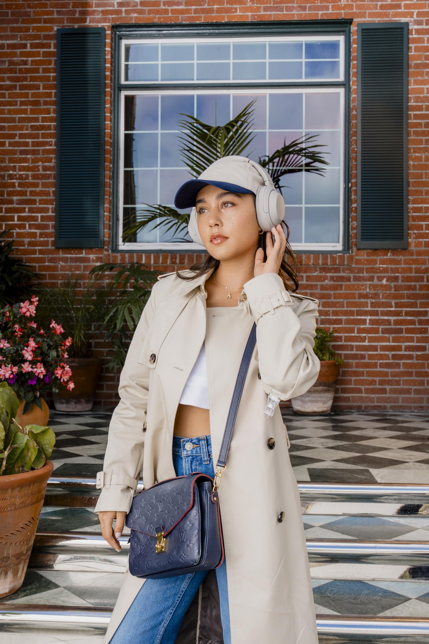 Sony WH-1000XM4 Wireless Headphones by Craques – Premium Noise Cancelling