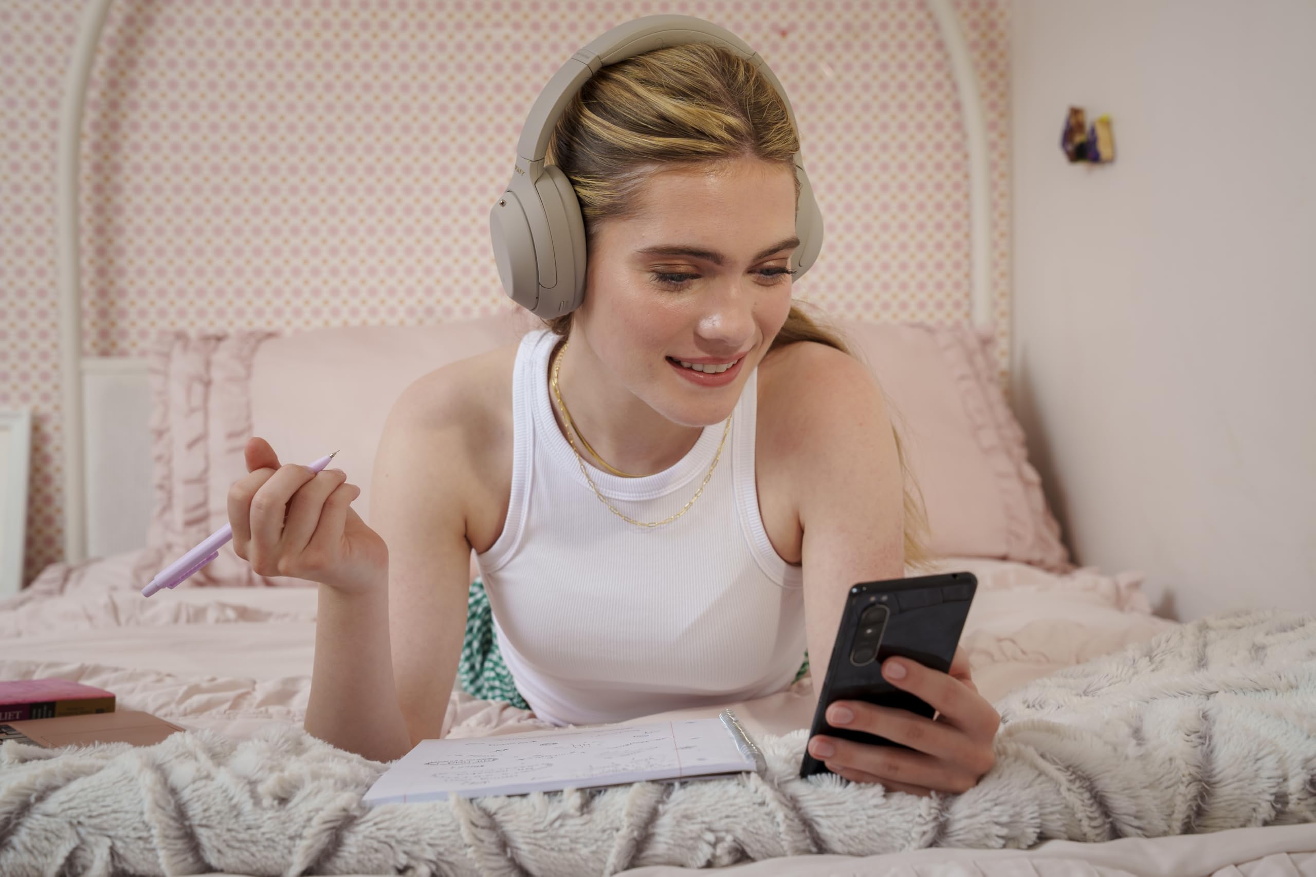 Sony WH-1000XM4 Wireless Headphones by Craques – Premium Noise Cancelling