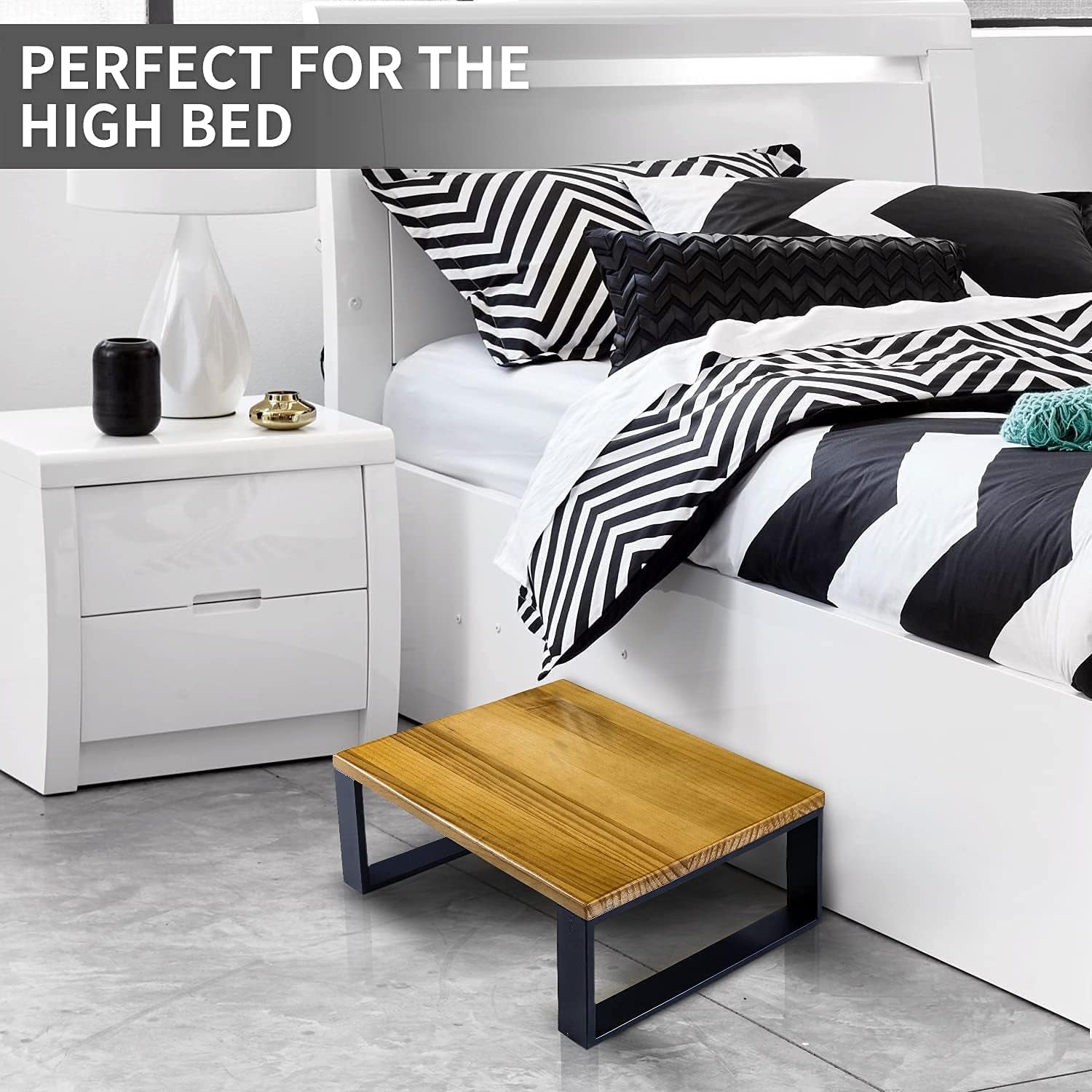 Craques Wooden Step Stool for Adults with Metal Frame